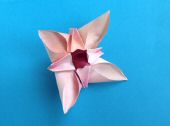 Цветок оригами - древнее китайское искусство