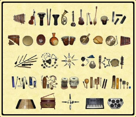 Музыкальные инструменты группы Токе-Ча (около 300 шт.)